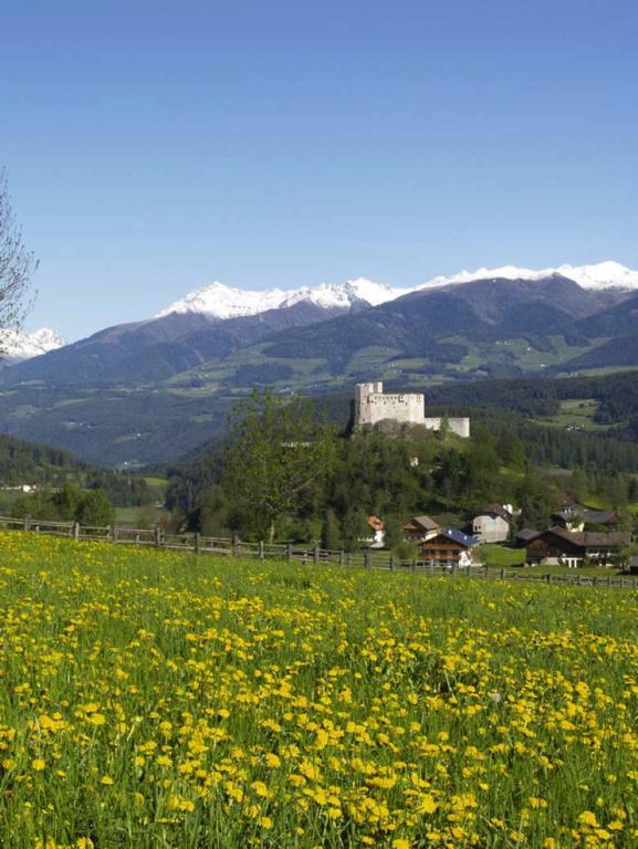 Gasthof Sonne San Lorenzo di Sebato Εξωτερικό φωτογραφία